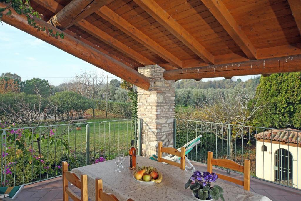 Agriturismo La Breda San Felice del Benaco Room photo