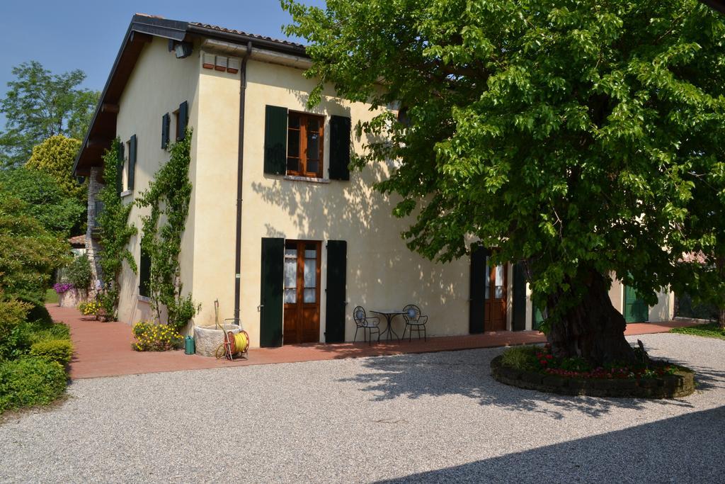 Agriturismo La Breda San Felice del Benaco Exterior photo